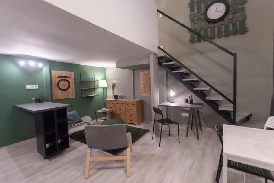Central Stay Gozsdu Budapest Esterno foto