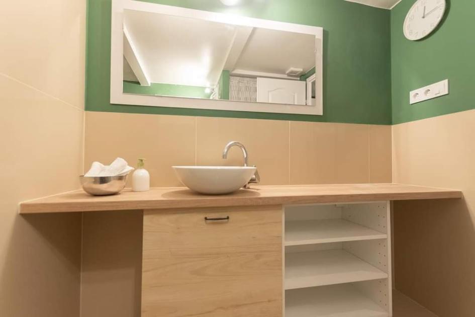 Central Stay Gozsdu Budapest Esterno foto