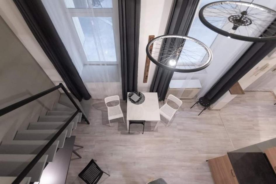 Central Stay Gozsdu Budapest Esterno foto
