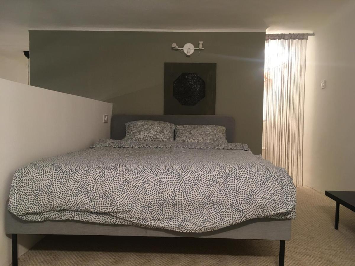 Central Stay Gozsdu Budapest Esterno foto